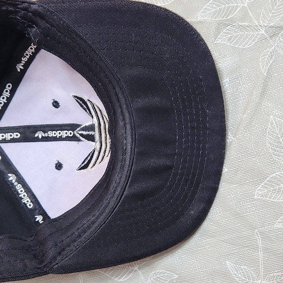 Adidas Hat - Picture 6 of 6